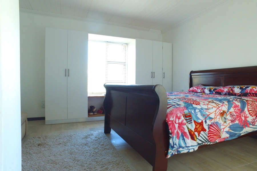 2 Bedroom Property for Sale in Franskraal Western Cape